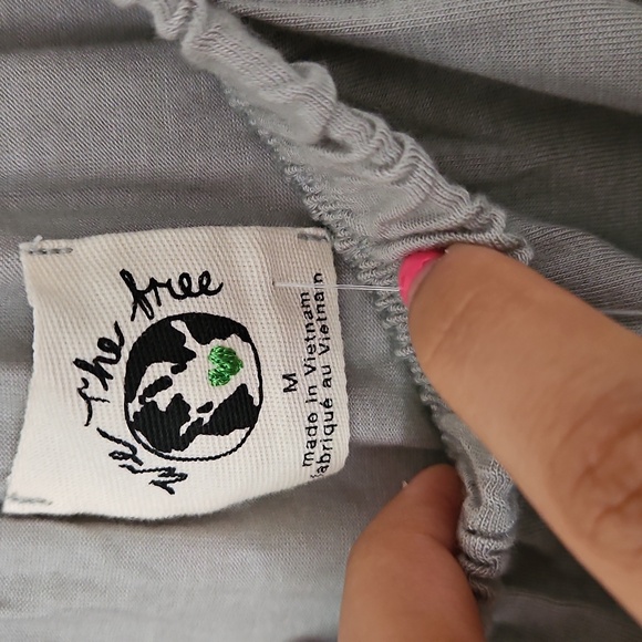 NWTS We The Free Care Serenade Top Ruched 3/4 Sleeve Blouse Size M - Picture 2 of 6